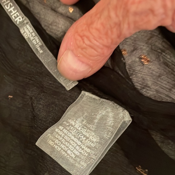 Eileen Fisher scarf - Picture 3 of 3